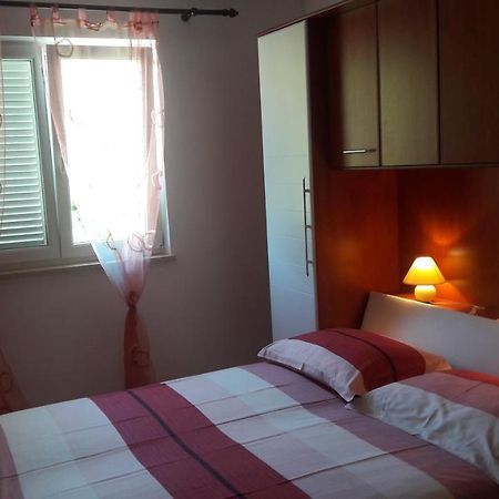 Apartman Barbat-Za Cijelu Obitelj Barbat na Rabu Eksteriør bilde