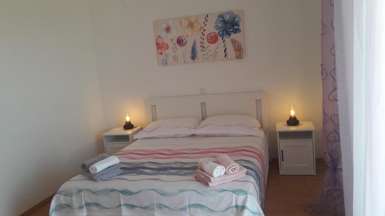 Apartman Barbat-Za Cijelu Obitelj Barbat na Rabu Eksteriør bilde